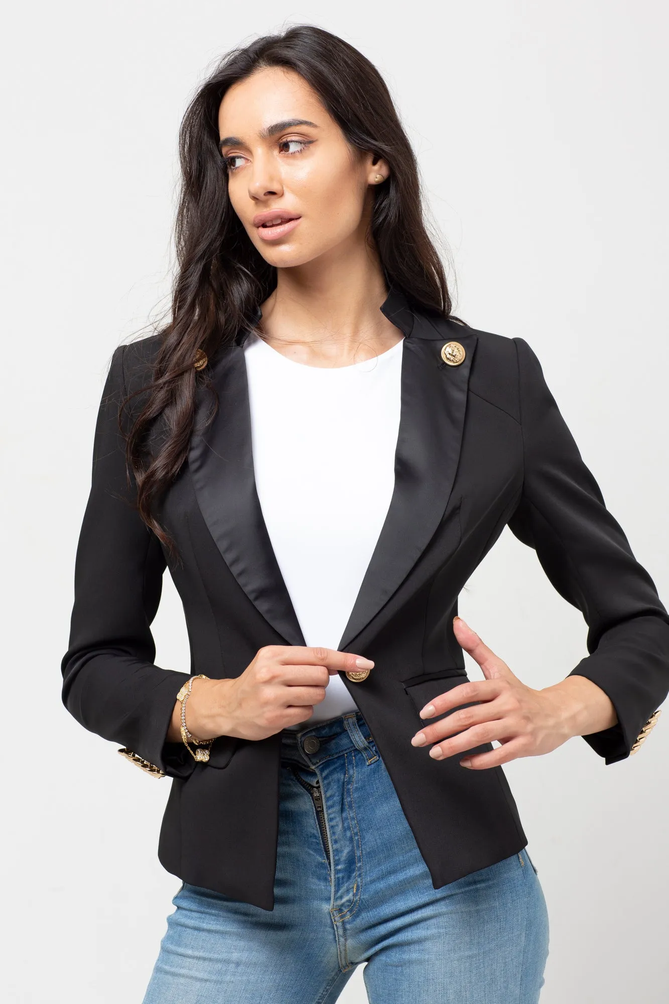 COLLAR ONE GOLD BUTTON BLAZER BLACK