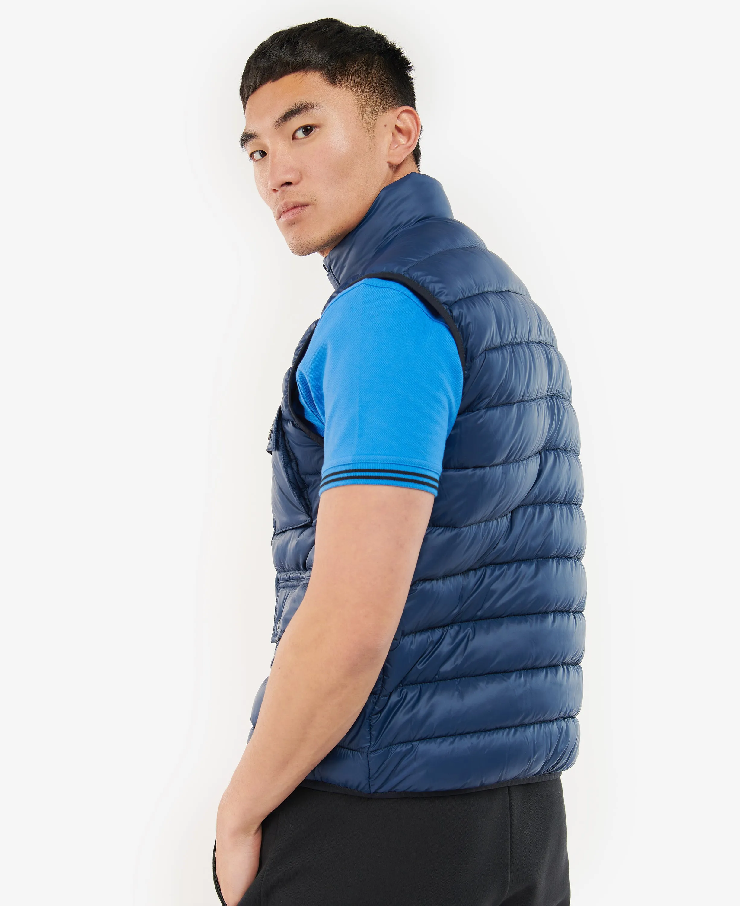 ID60048-Barbour Int Bowsden Gilet Indigo