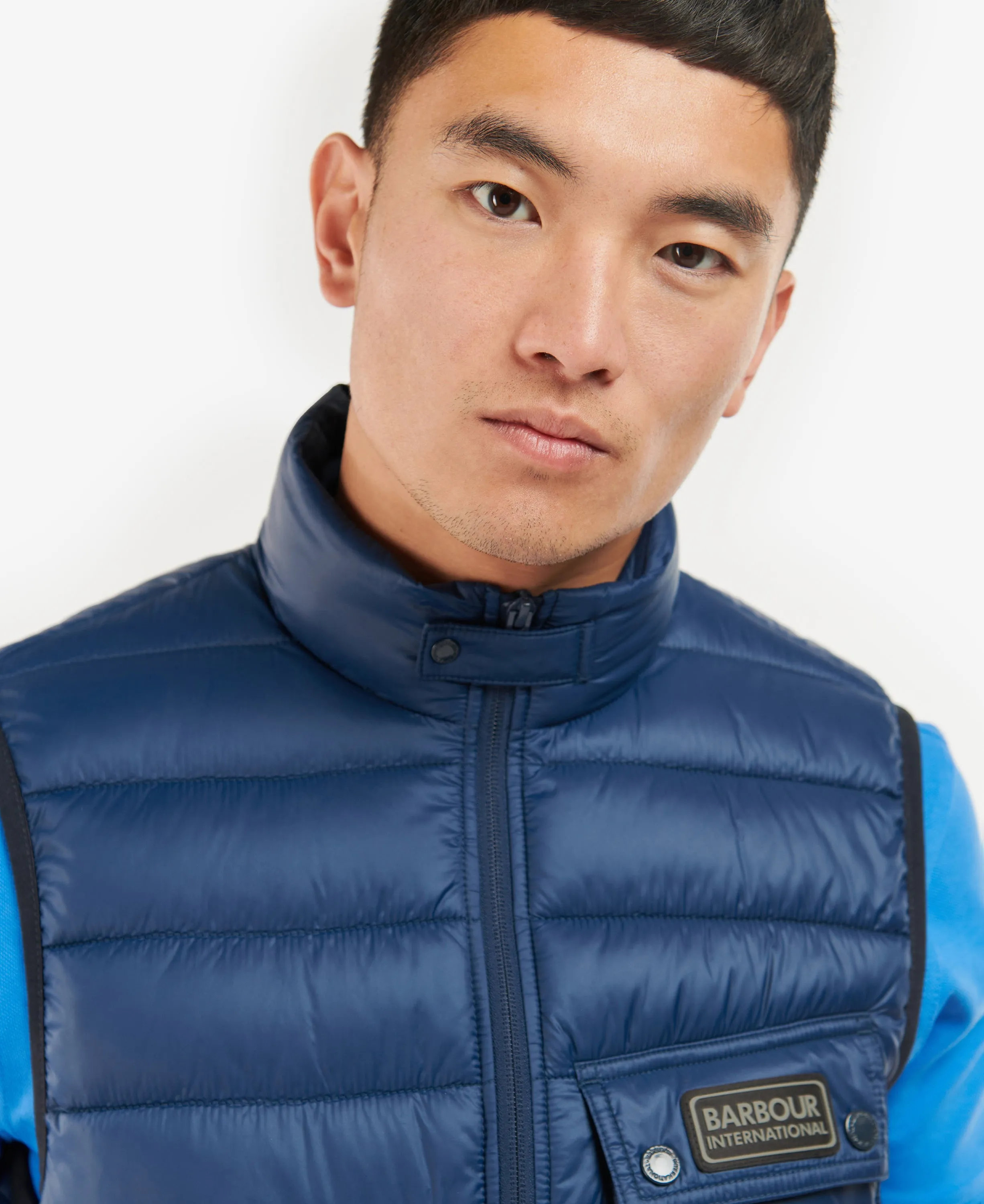 ID60048-Barbour Int Bowsden Gilet Indigo