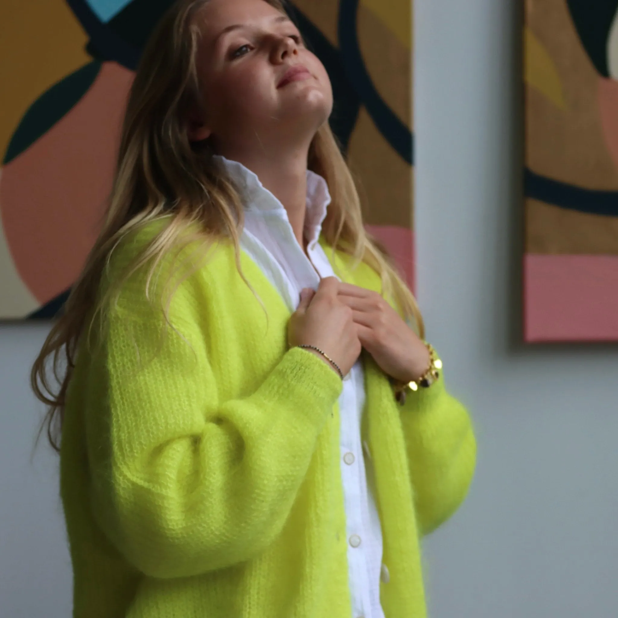 Le gilet Philippine mohair et laine - jaune fluo