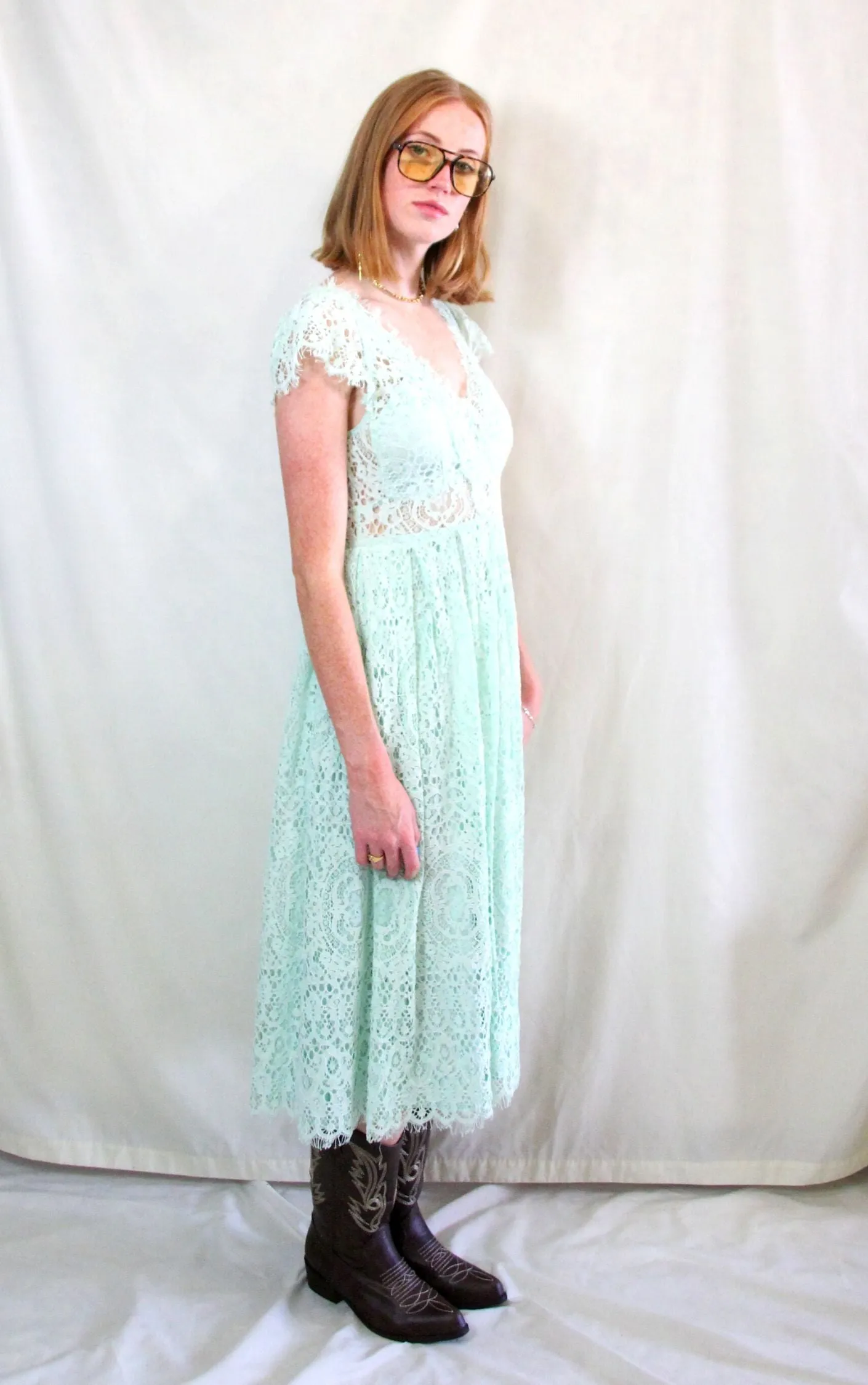 RENT Green Lace Midi Dress